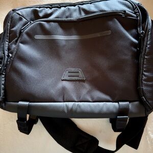 Black Men's Messenger Bag